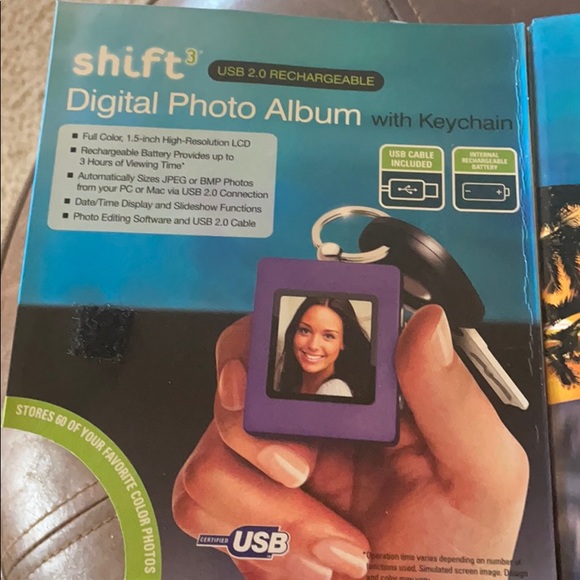 Digital Photo keychain - Picture 4 of 5